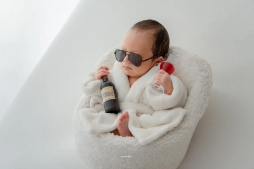 杭州孕妇肚脐眼突出来